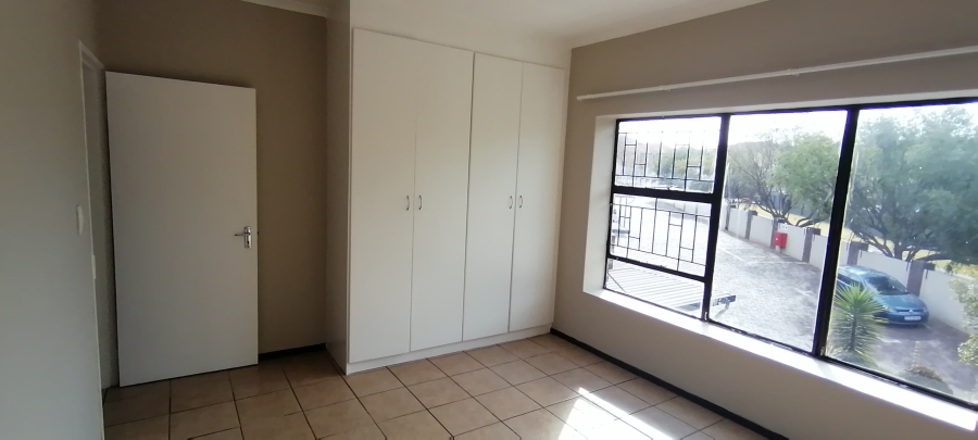 To Let 2 Bedroom Property for Rent in Sugar Bush Estate Gauteng