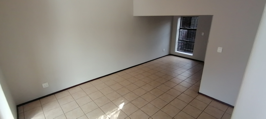 To Let 2 Bedroom Property for Rent in Sugar Bush Estate Gauteng