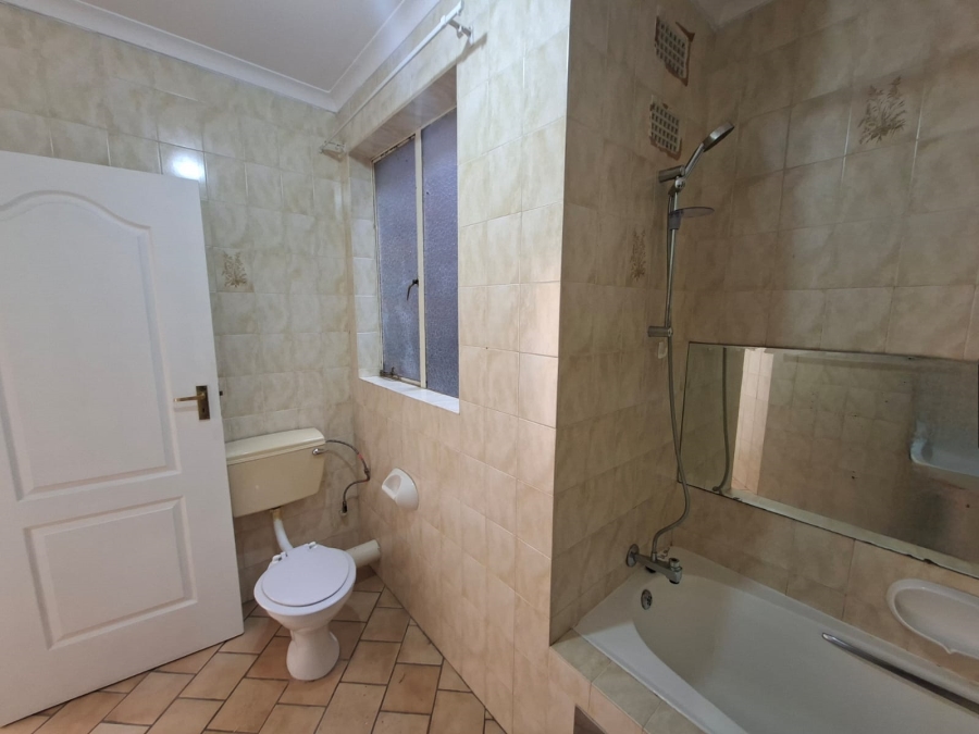 2 Bedroom Property for Sale in Rant En Dal Gauteng