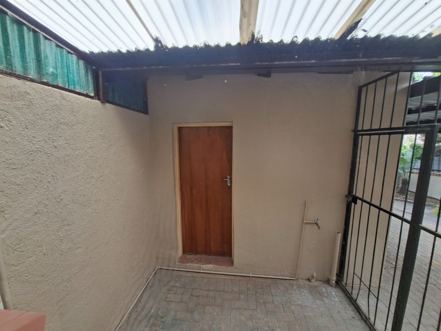 2 Bedroom Property for Sale in Rant En Dal Gauteng