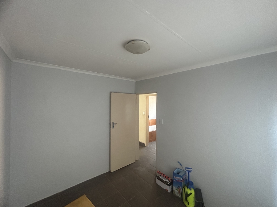 2 Bedroom Property for Sale in Soshanguve VV Gauteng