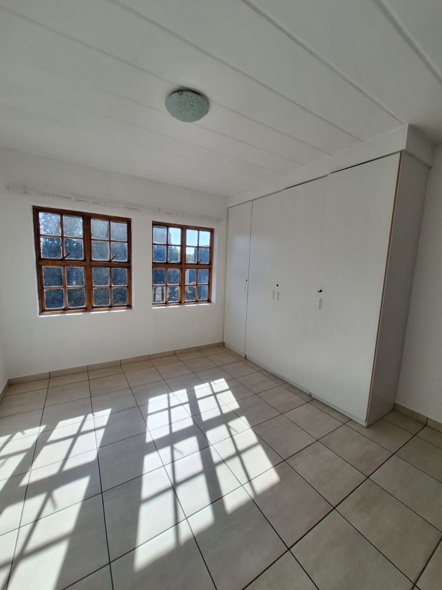 3 Bedroom Property for Sale in Dowerglen Ext 4 Gauteng