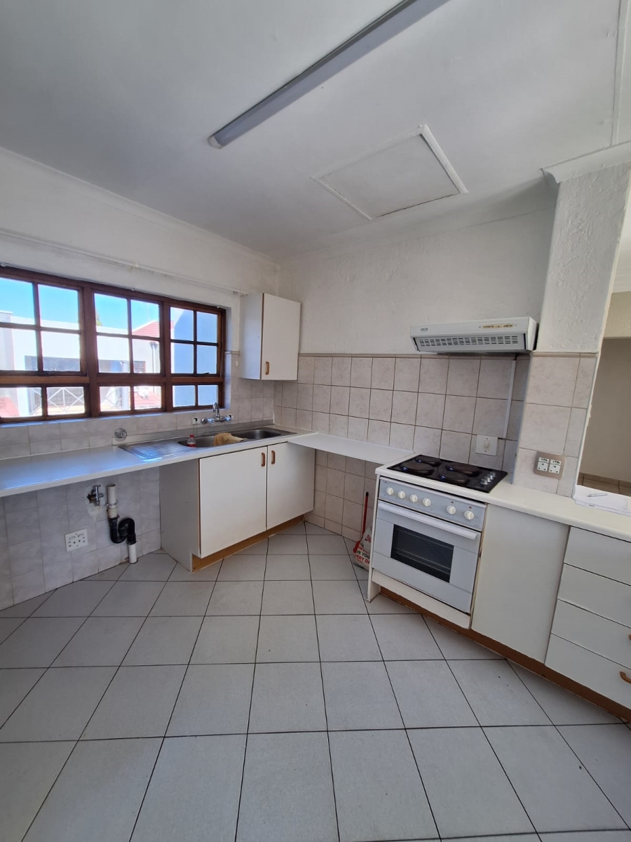 3 Bedroom Property for Sale in Dowerglen Ext 4 Gauteng
