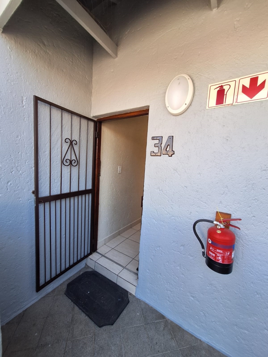 3 Bedroom Property for Sale in Dowerglen Ext 4 Gauteng