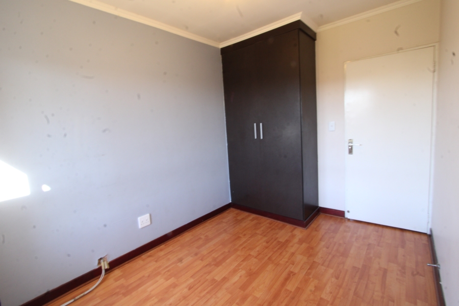 To Let 2 Bedroom Property for Rent in Noordwyk Gauteng