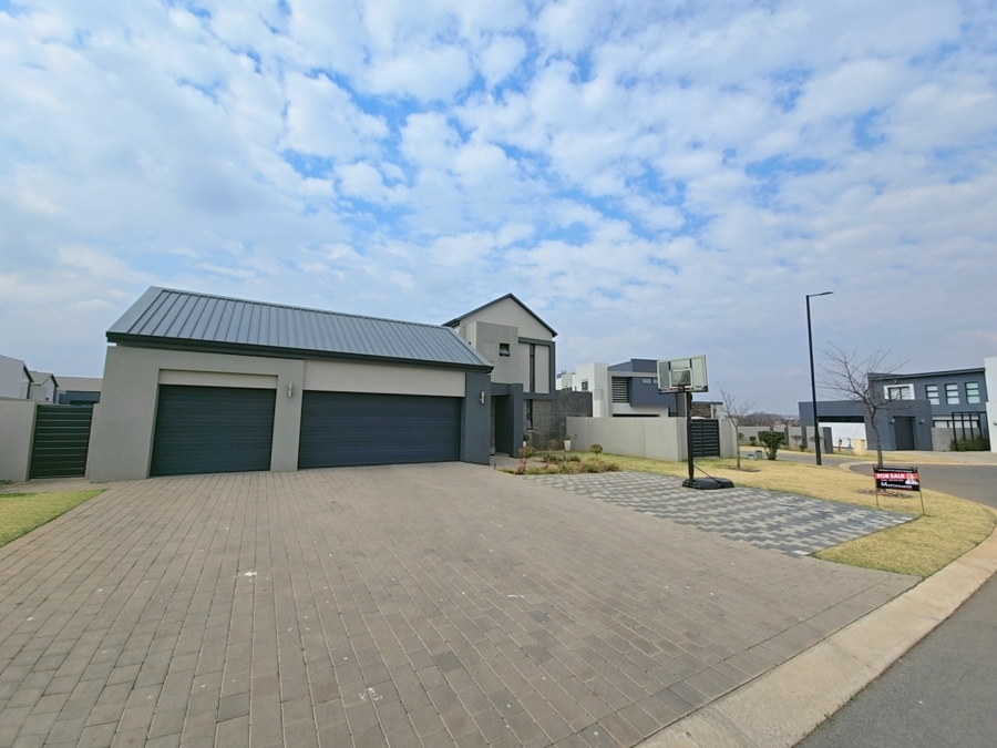 4 Bedroom Property for Sale in Midstream Meadows Gauteng