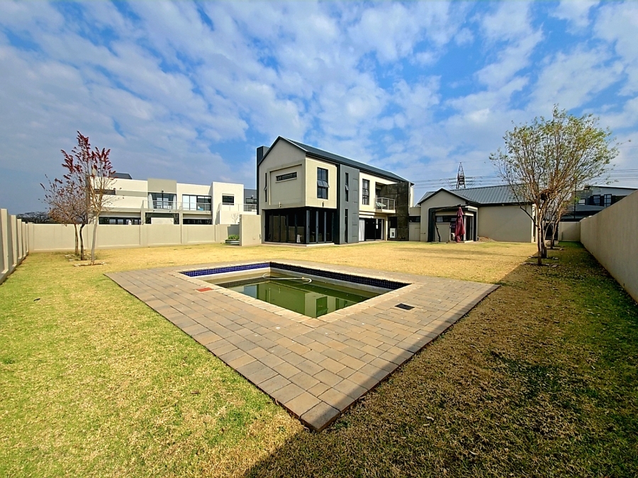 4 Bedroom Property for Sale in Midstream Meadows Gauteng