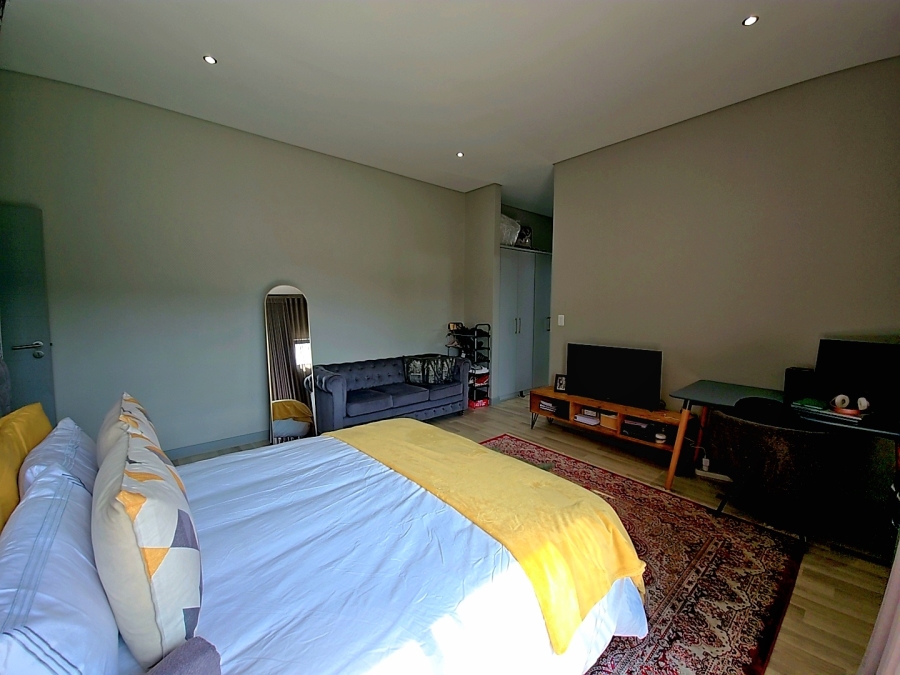 4 Bedroom Property for Sale in Midstream Meadows Gauteng