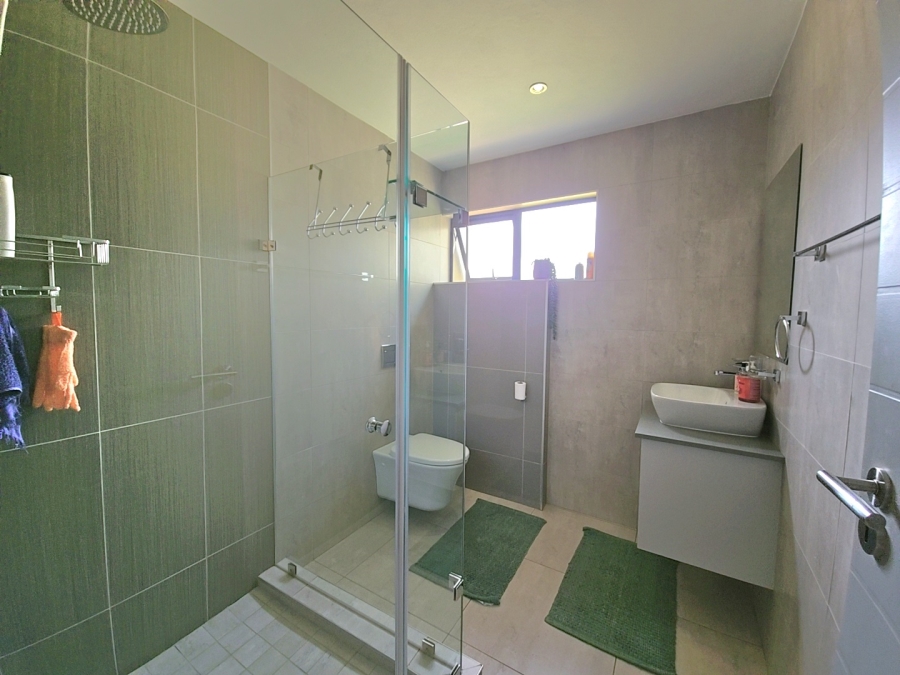4 Bedroom Property for Sale in Midstream Meadows Gauteng