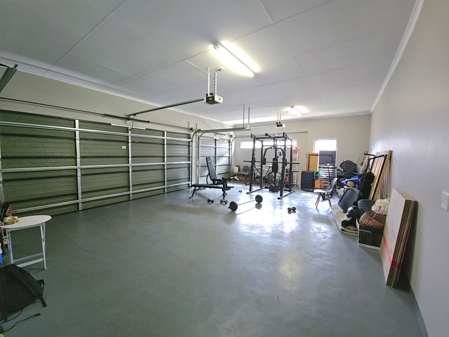 4 Bedroom Property for Sale in Midstream Meadows Gauteng