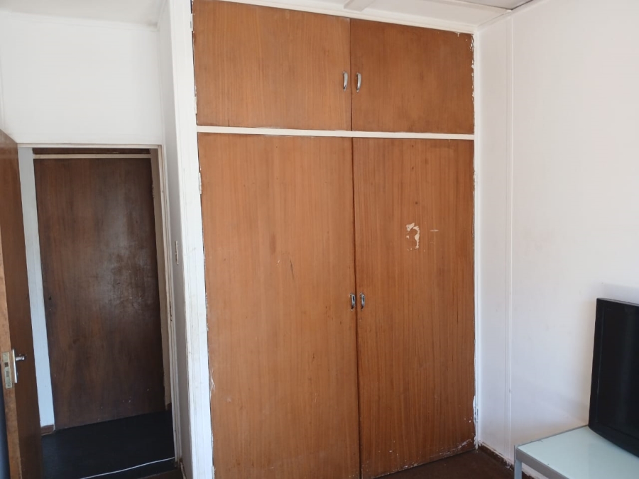 6 Bedroom Property for Sale in Bultfontein A H Gauteng