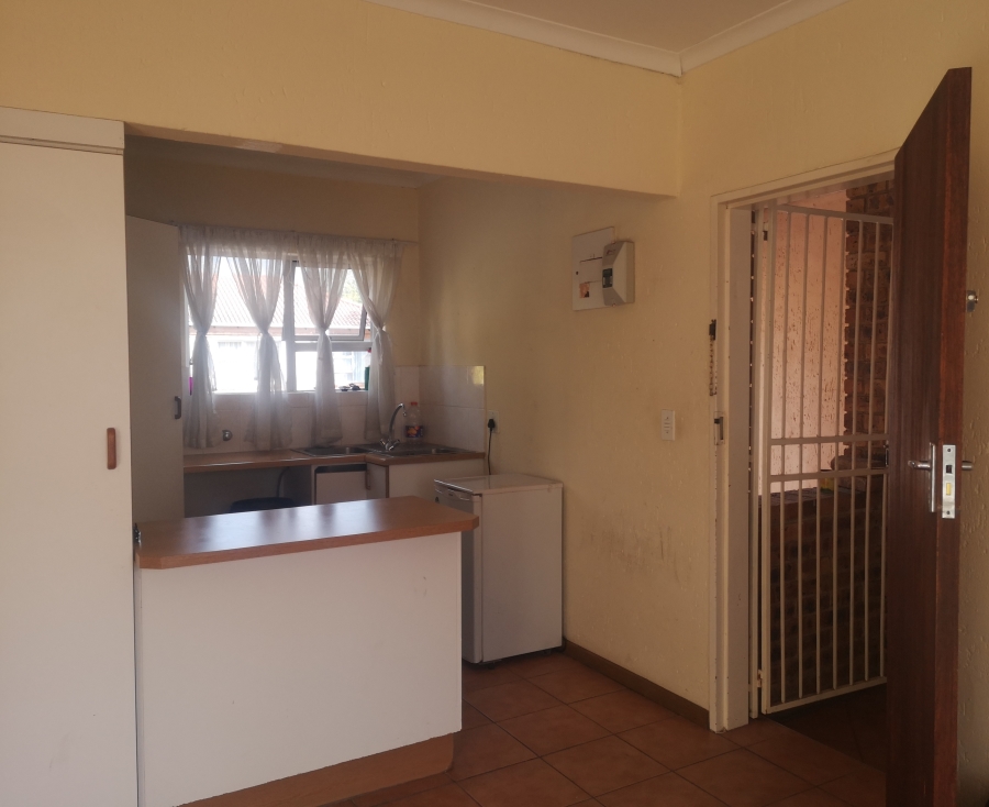 2 Bedroom Property for Sale in Ferndale Gauteng