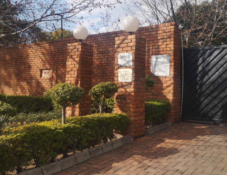 2 Bedroom Property for Sale in Ferndale Gauteng
