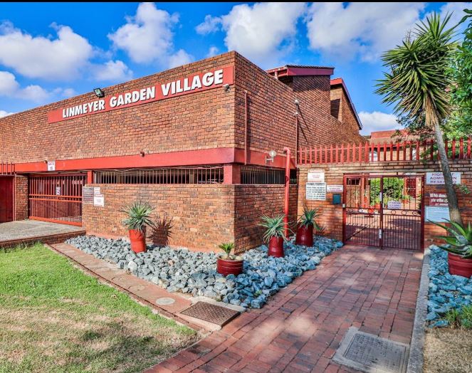 2 Bedroom Property for Sale in The Hill Gauteng