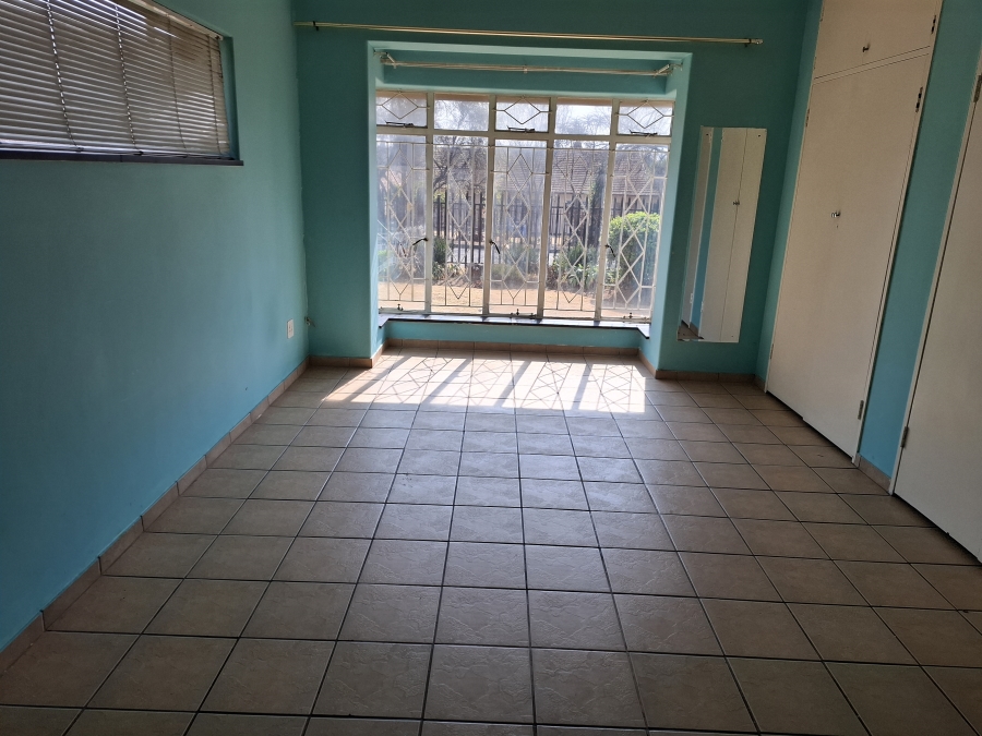 3 Bedroom Property for Sale in Edleen Gauteng
