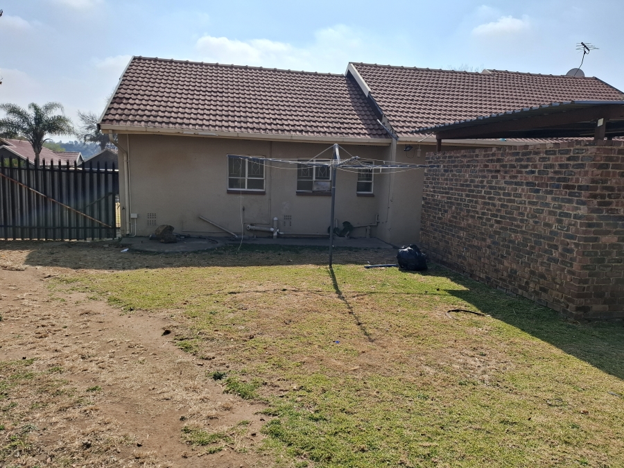 3 Bedroom Property for Sale in Edleen Gauteng