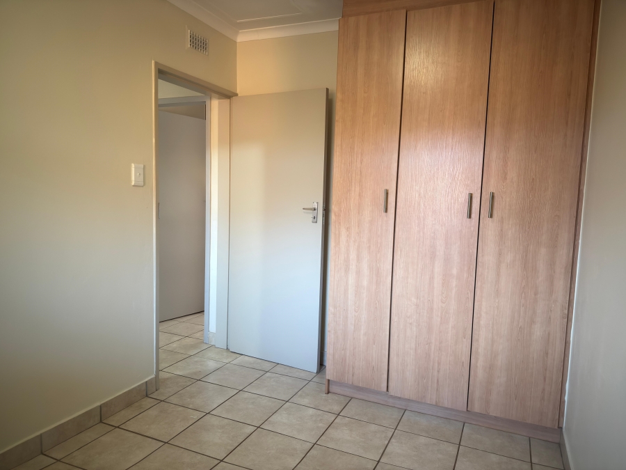 To Let 2 Bedroom Property for Rent in Olympus AH Gauteng
