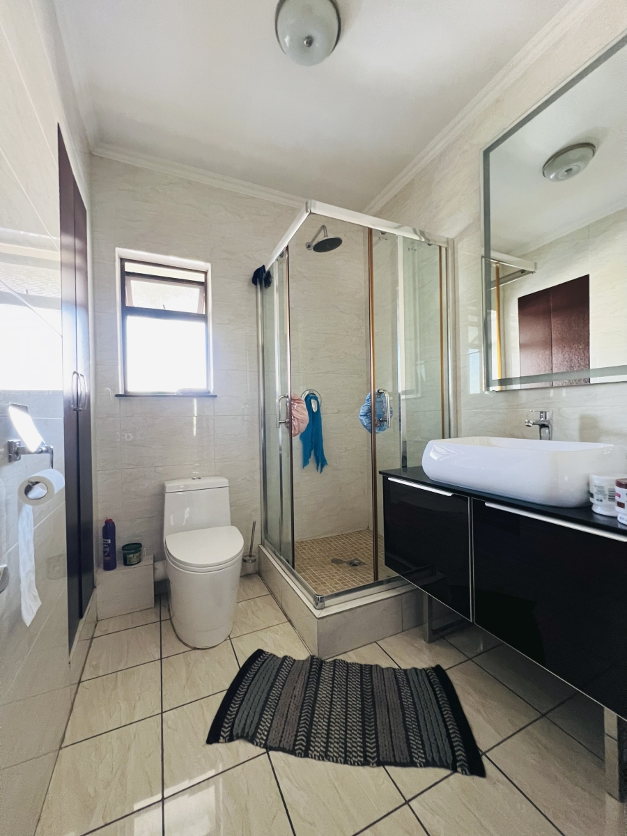2 Bedroom Property for Sale in Craigavon Gauteng