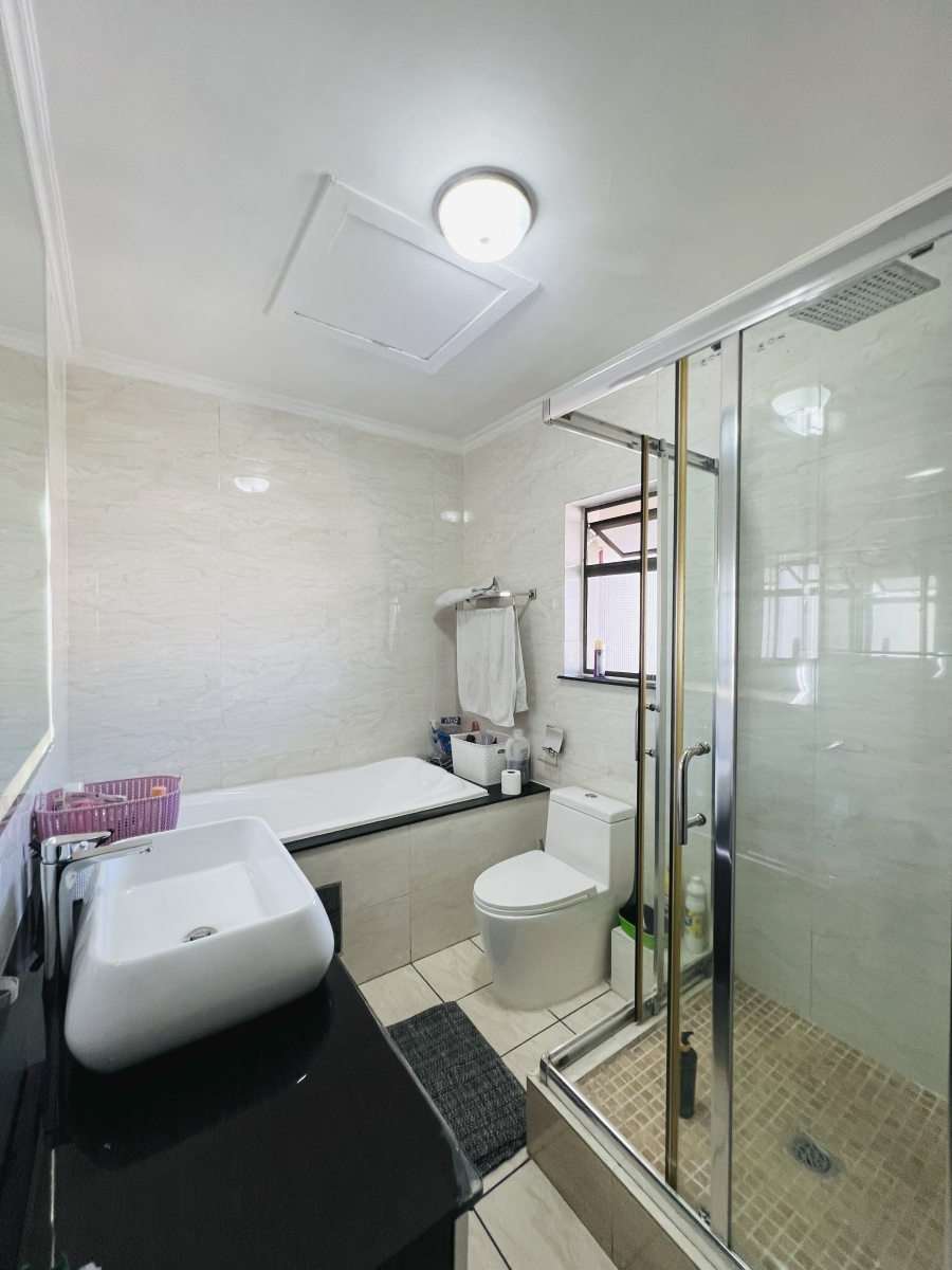 2 Bedroom Property for Sale in Craigavon Gauteng