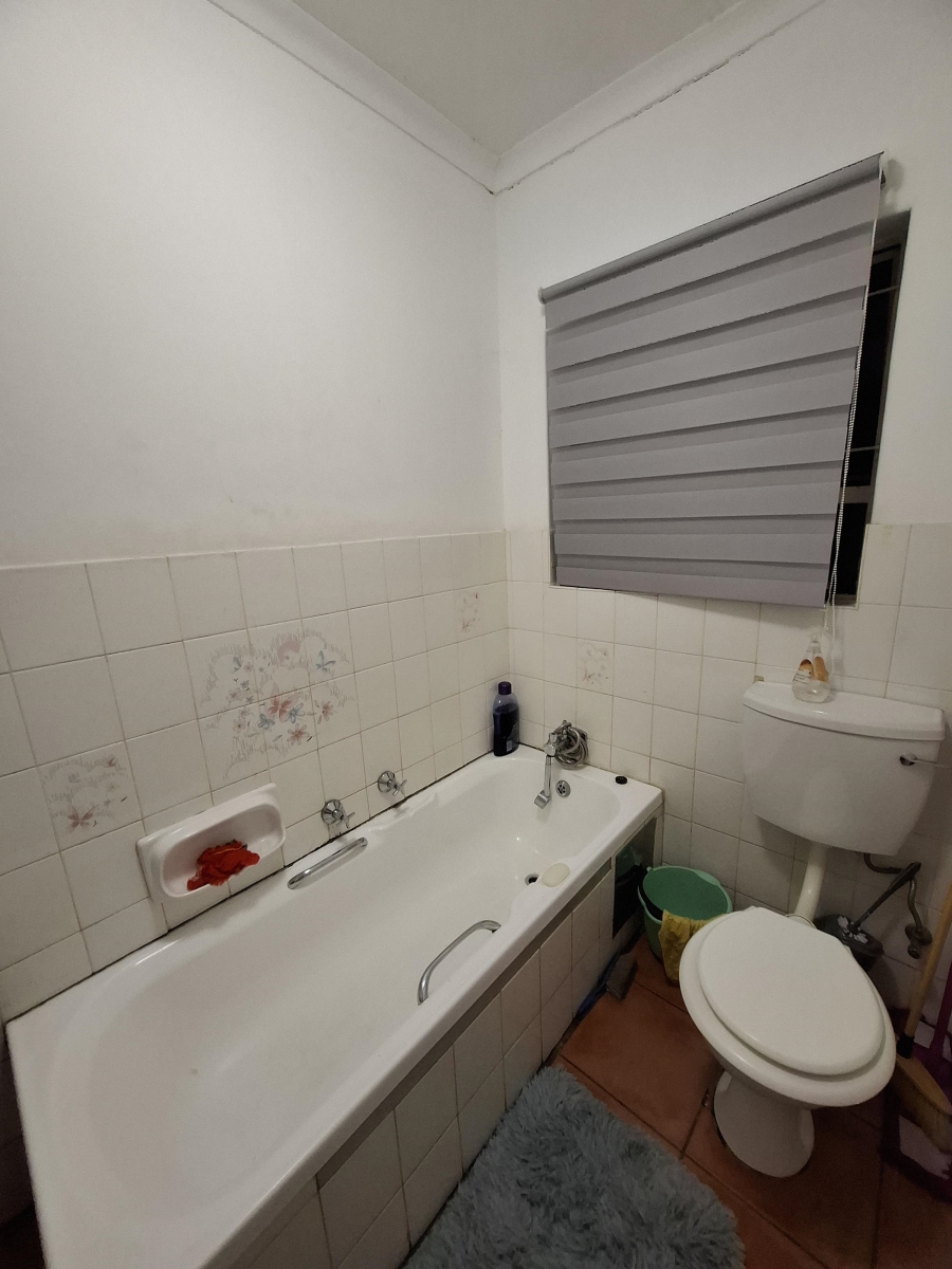 To Let 3 Bedroom Property for Rent in Monument Park Gauteng
