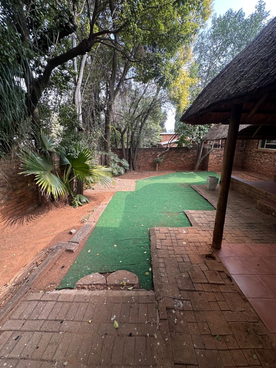 To Let 3 Bedroom Property for Rent in Monument Park Gauteng