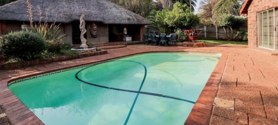 3 Bedroom Property for Sale in Esther Park Gauteng