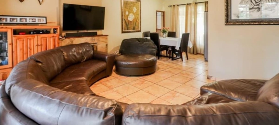 3 Bedroom Property for Sale in Esther Park Gauteng