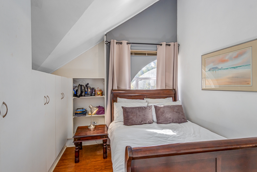 1 Bedroom Property for Sale in Morningside Gauteng