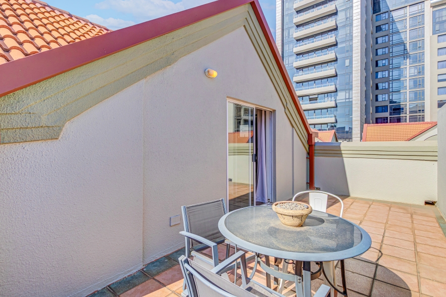 1 Bedroom Property for Sale in Morningside Gauteng