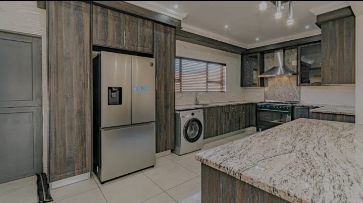 4 Bedroom Property for Sale in Randhart Gauteng