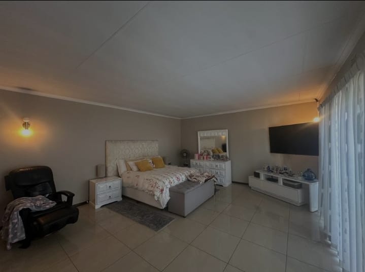 4 Bedroom Property for Sale in Randhart Gauteng