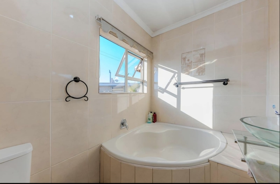3 Bedroom Property for Sale in Riverlea Gauteng