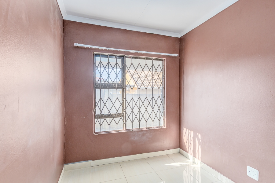 4 Bedroom Property for Sale in Cosmo City Gauteng