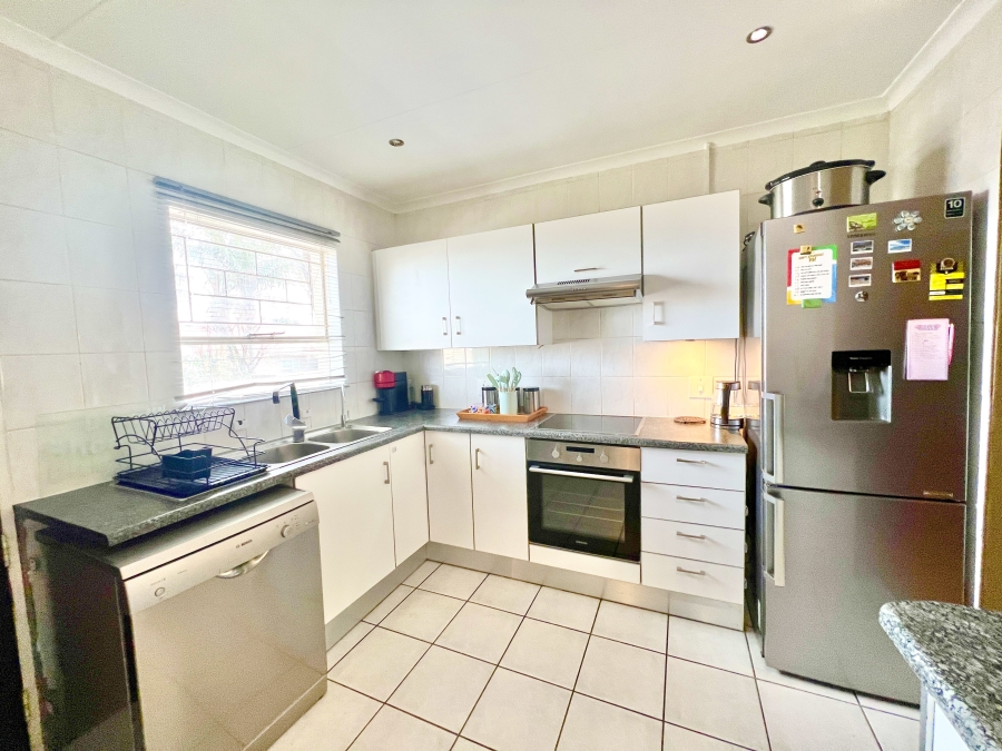 3 Bedroom Property for Sale in Halfway Gardens Gauteng