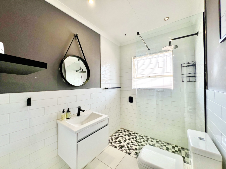 3 Bedroom Property for Sale in Halfway Gardens Gauteng