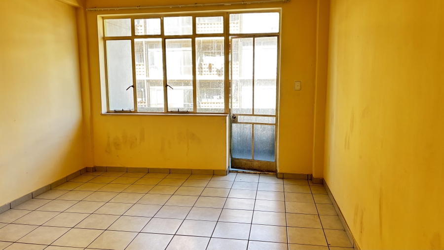 To Let 1 Bedroom Property for Rent in Johannesburg Central Gauteng