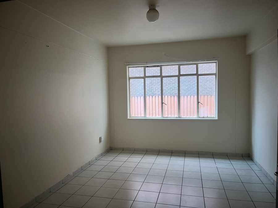 To Let 2 Bedroom Property for Rent in Johannesburg Central Gauteng