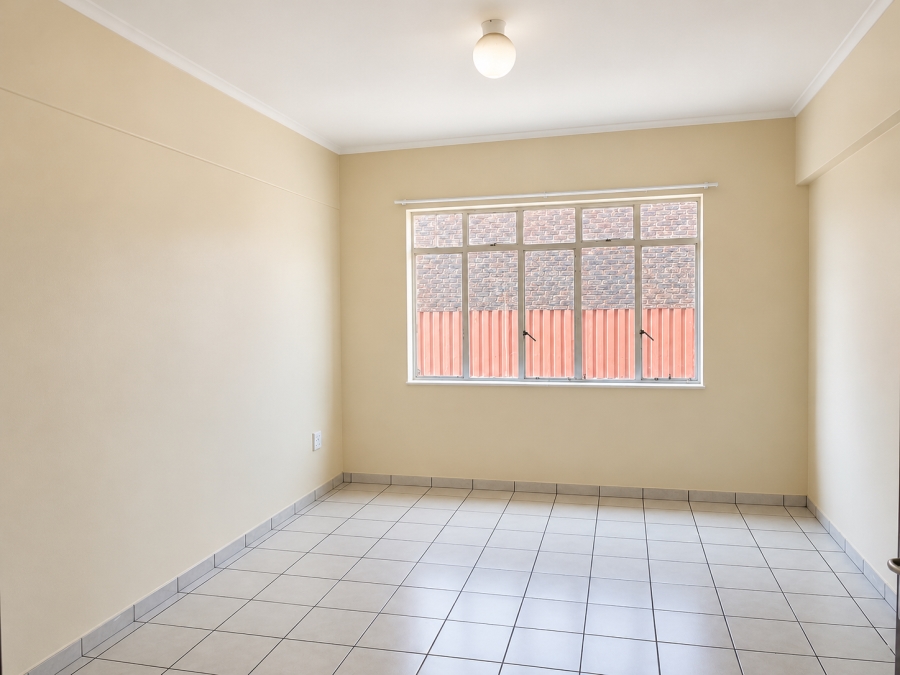 To Let 2 Bedroom Property for Rent in Johannesburg Central Gauteng