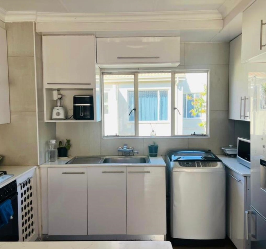 3 Bedroom Property for Sale in Eden Glen Gauteng