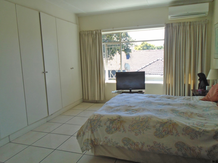 To Let 3 Bedroom Property for Rent in Victory Park Gauteng