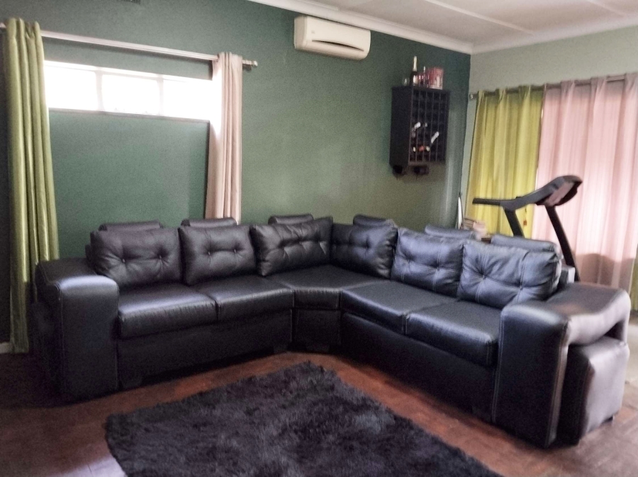 3 Bedroom Property for Sale in Pretoria Gardens Gauteng