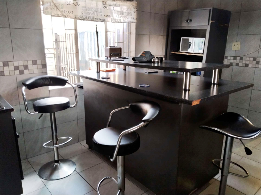 3 Bedroom Property for Sale in Pretoria Gardens Gauteng