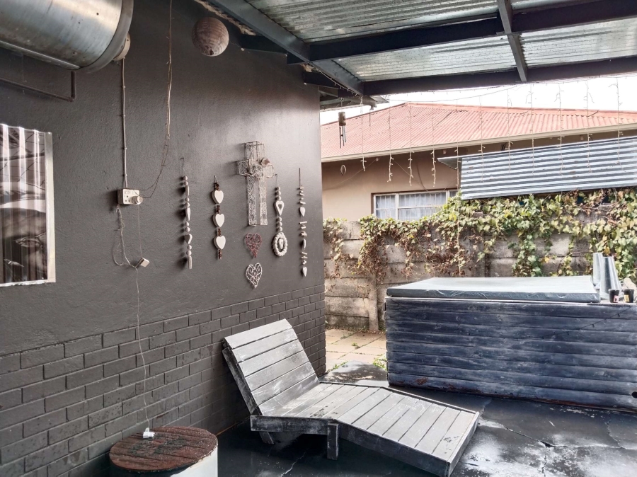 3 Bedroom Property for Sale in Pretoria Gardens Gauteng
