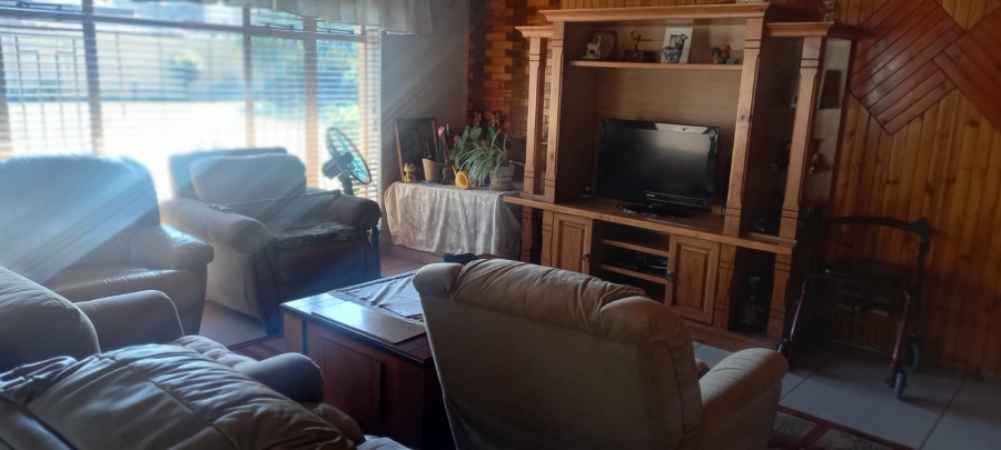 3 Bedroom Property for Sale in Florentia Gauteng