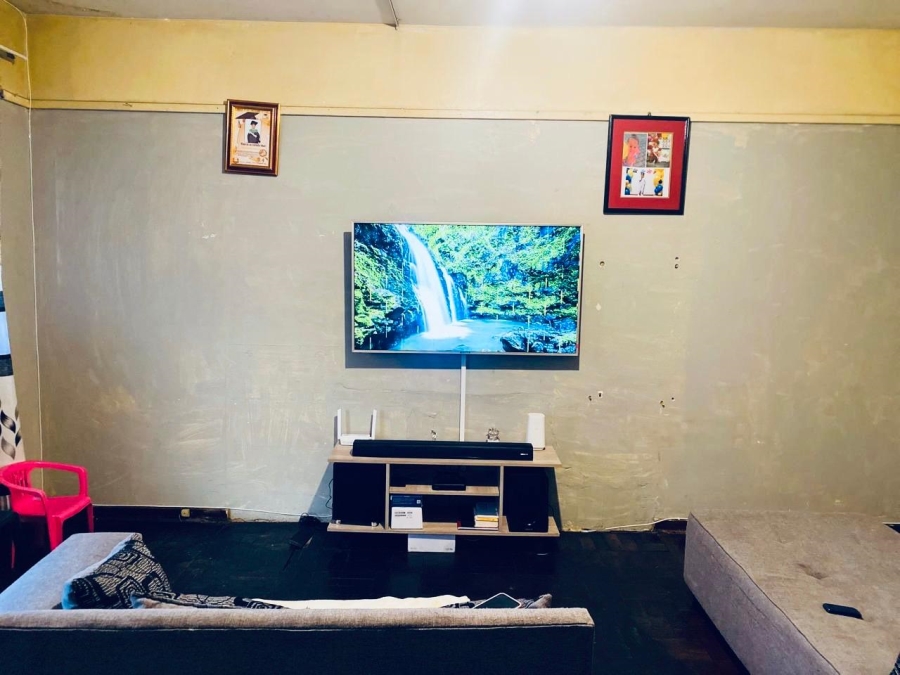 2 Bedroom Property for Sale in Hillbrow Gauteng