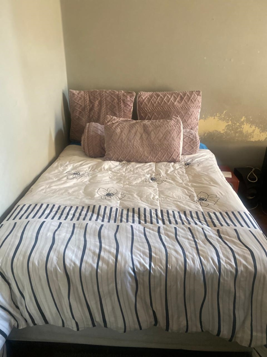 2 Bedroom Property for Sale in Hillbrow Gauteng