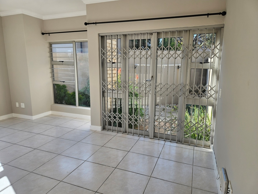 To Let 3 Bedroom Property for Rent in Craighall Gauteng