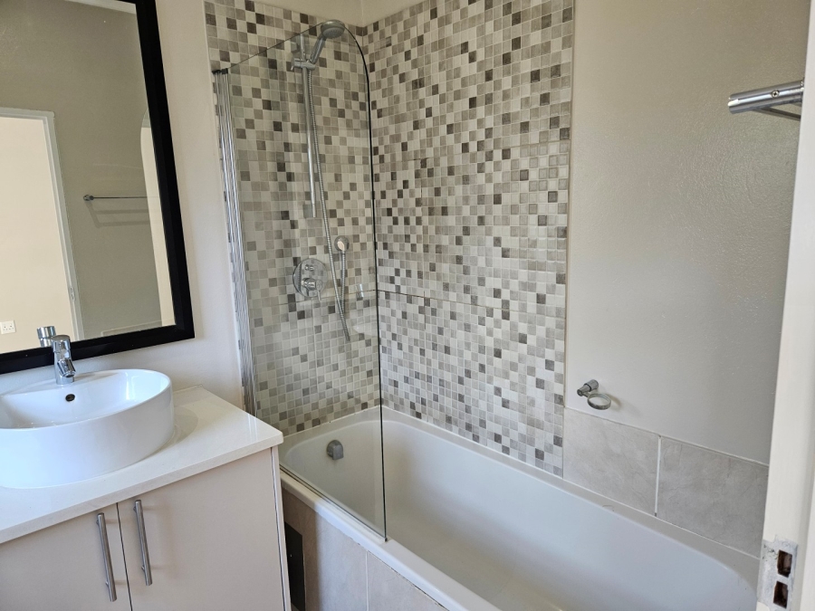 To Let 3 Bedroom Property for Rent in Craighall Gauteng