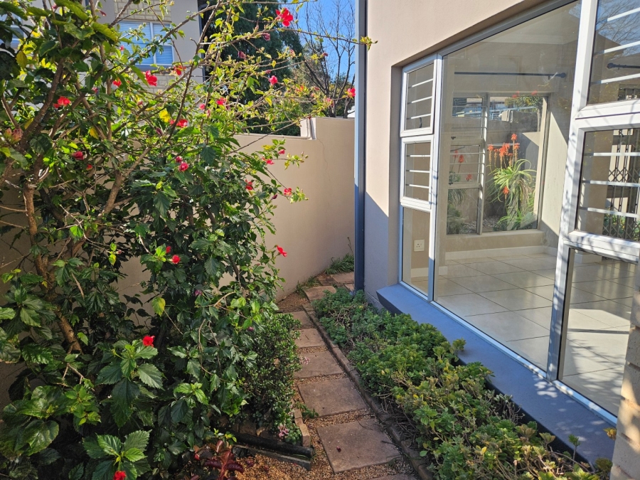 To Let 3 Bedroom Property for Rent in Craighall Gauteng