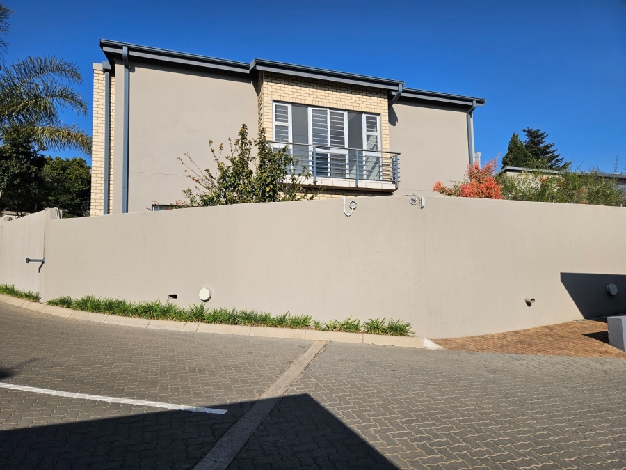 To Let 3 Bedroom Property for Rent in Craighall Gauteng